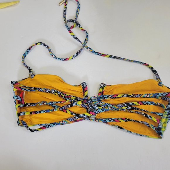 Lot Bundle of 4 Bikini Swimsuit Tops White, Black, Yellow, Unpadded - Picture 3 of 15